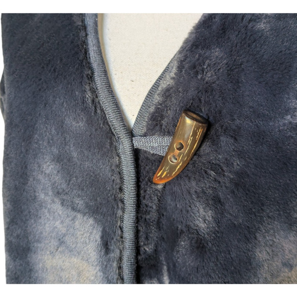 J McLaughlin Navy Blue Lolan Faux Fur Knit Back Vest Sweater Size Small Toggle - Picture 5 of 7